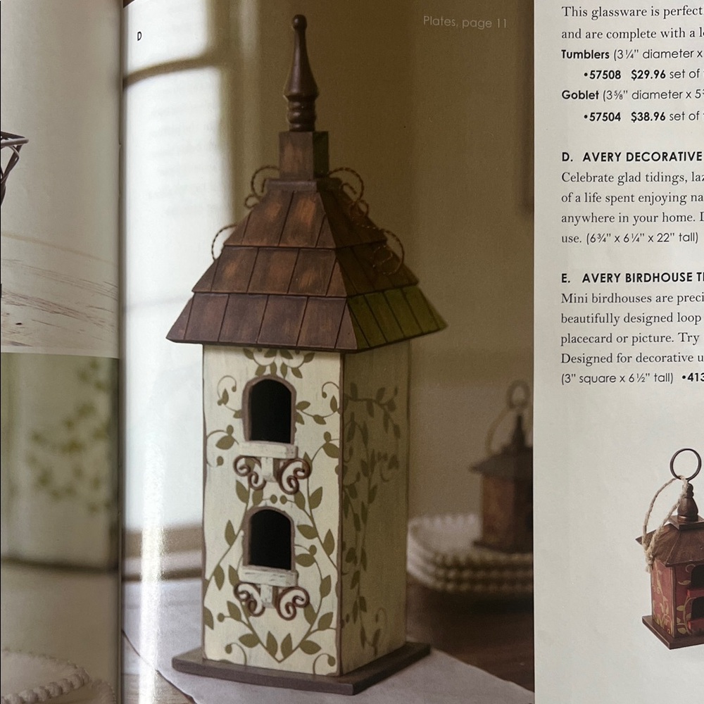 SLAH Avery Decorative Bird House